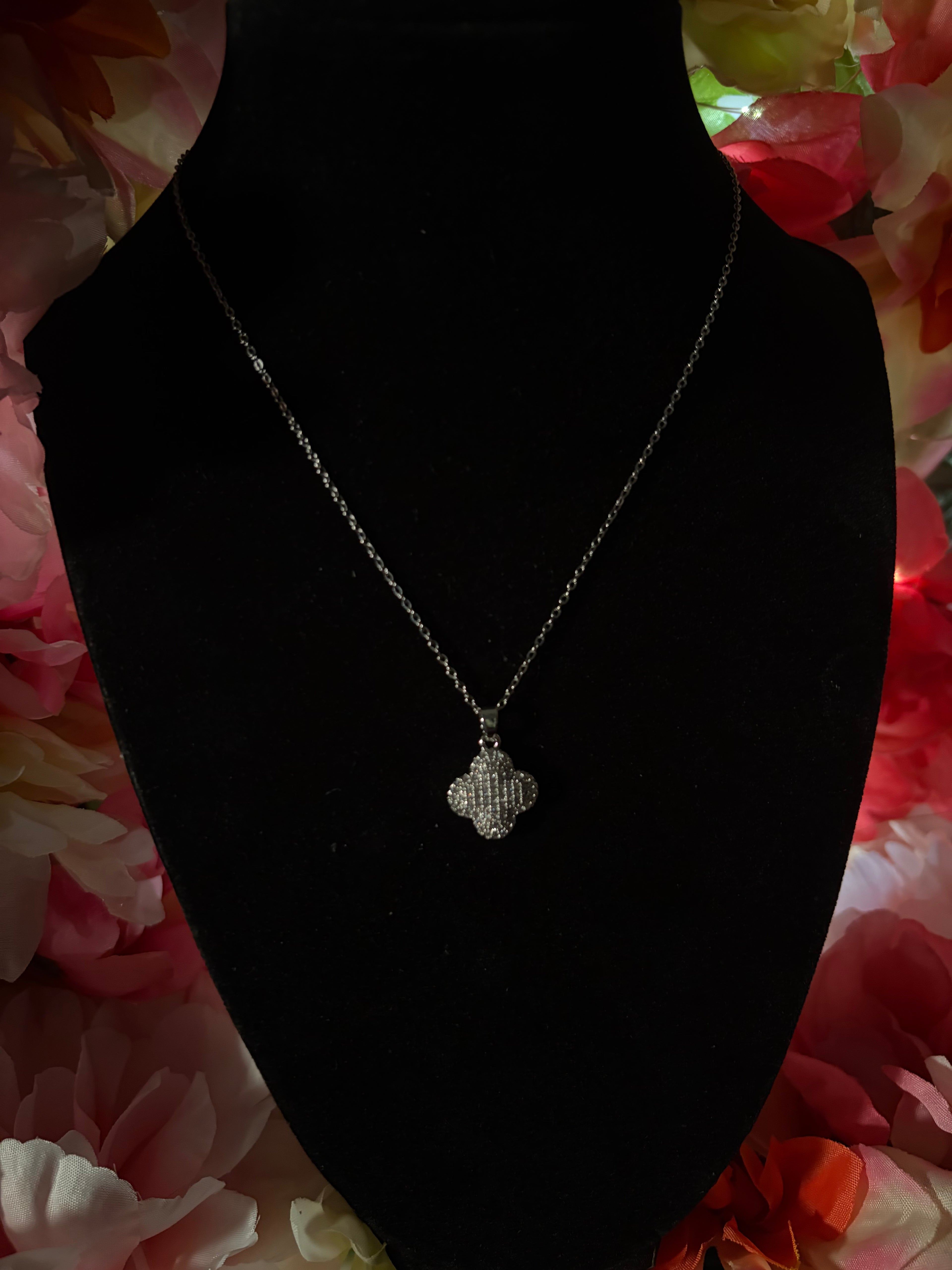 Clover Necklace