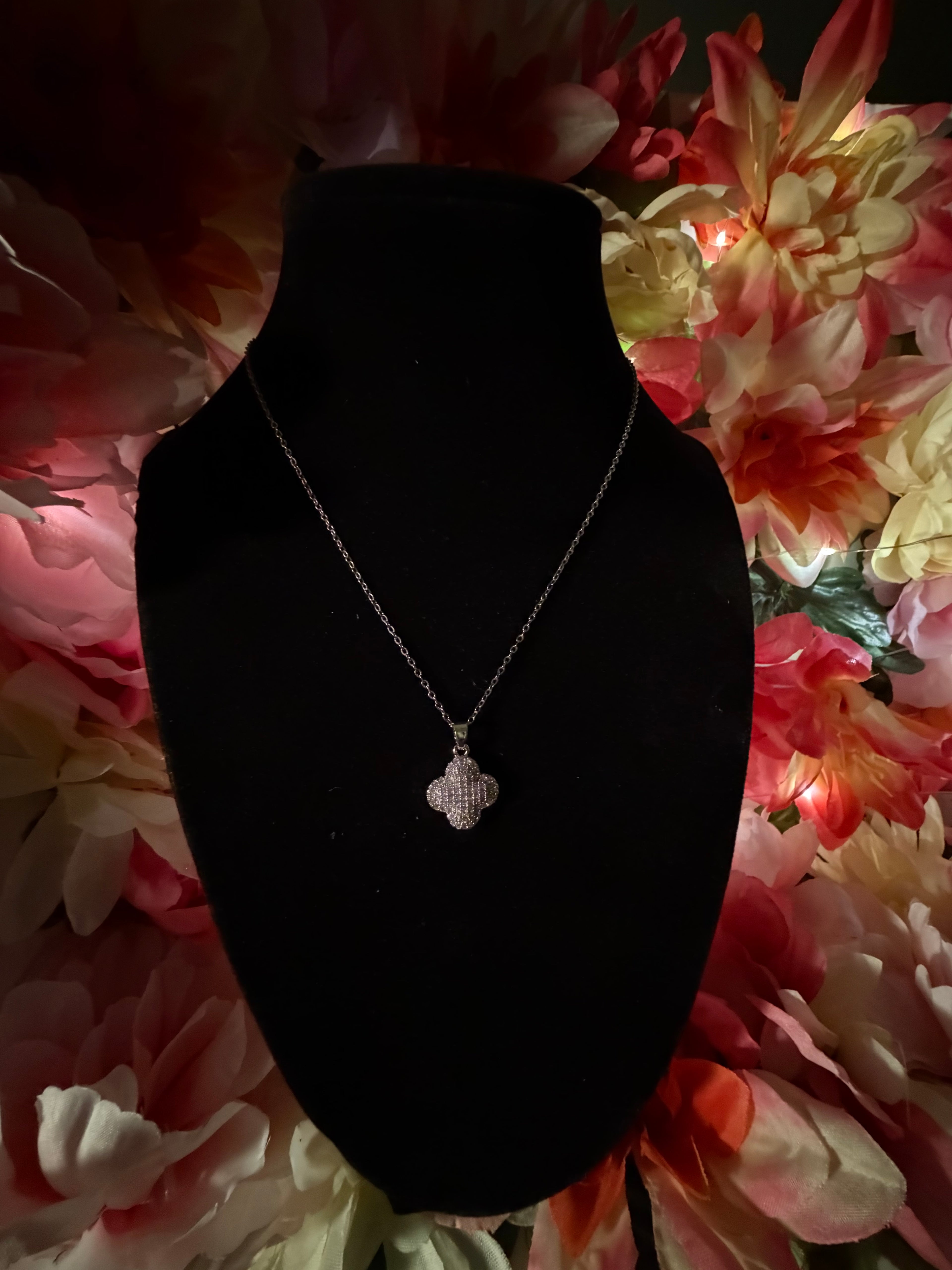 Clover Necklace
